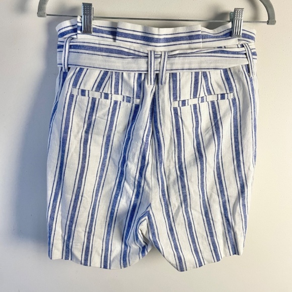 Boden St Ives Paperbag Linen Shorts - Picture 9 of 12